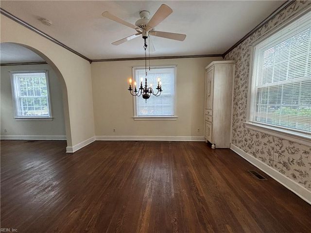 1609 Claremont AVE A, Norfolk, VA 23507