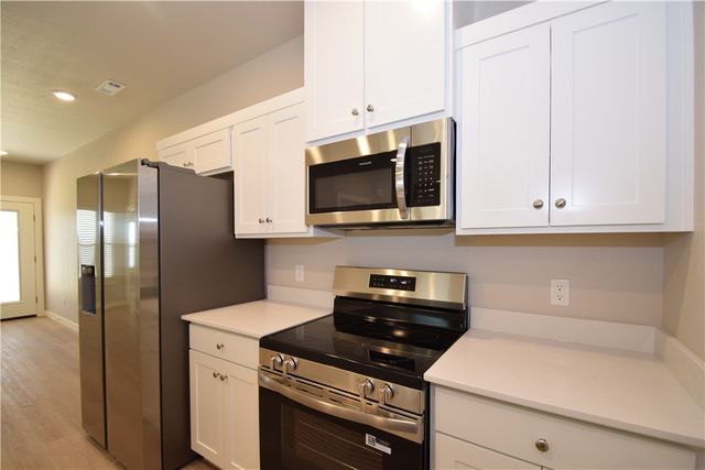 1701 SW Poigai Way 2, Bentonville, AR 72712