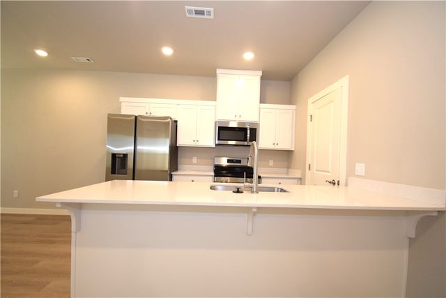 1701 SW Poigai Way 2, Bentonville, AR 72712