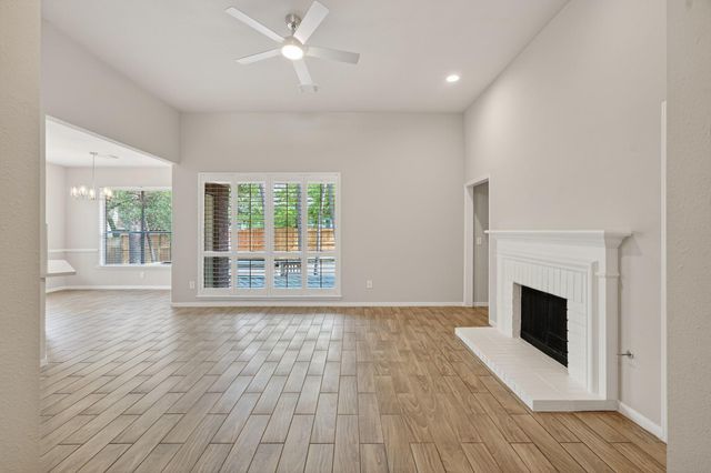 18 Maize Meadow Place, The Woodlands, TX 77381