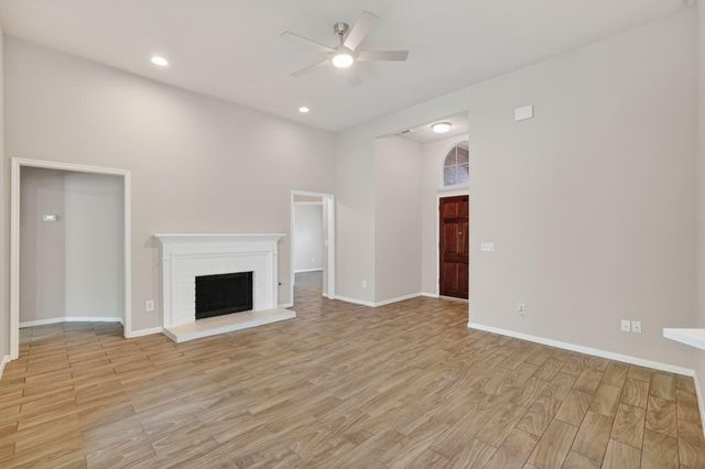 18 Maize Meadow Place, The Woodlands, TX 77381