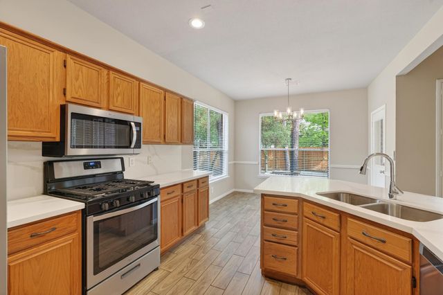 18 Maize Meadow Place, The Woodlands, TX 77381