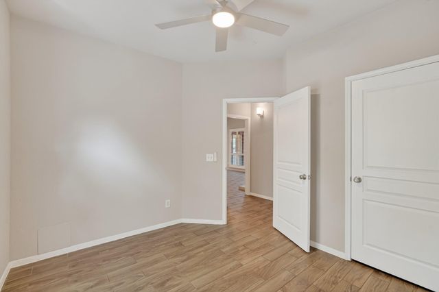 18 Maize Meadow Place, The Woodlands, TX 77381