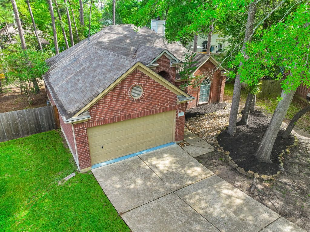18 Maize Meadow Place, The Woodlands, TX 77381