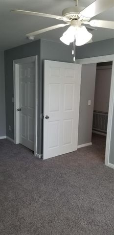 1110 N 9th Street, Conroe, TX 77301