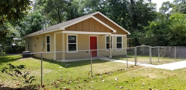 1110 N 9th Street, Conroe, TX 77301