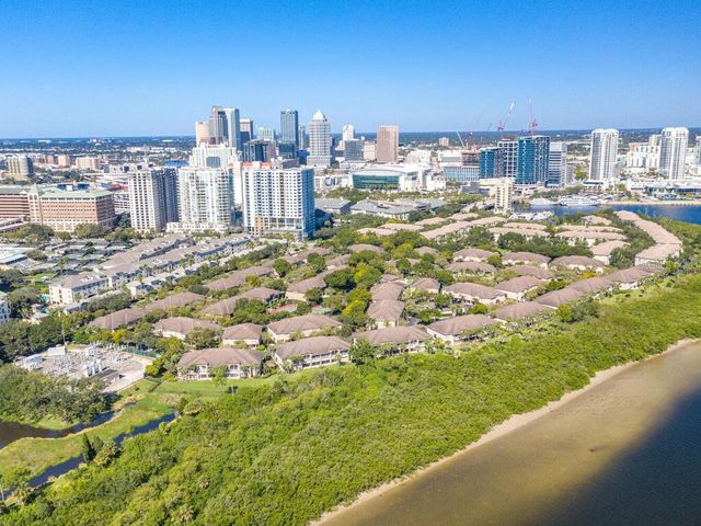 858 NORMANDY TRACE ROAD, Tampa, FL 33602