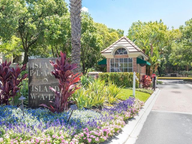858 NORMANDY TRACE ROAD, Tampa, FL 33602