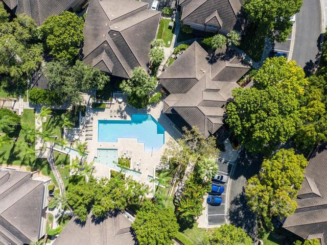 858 NORMANDY TRACE ROAD, Tampa, FL 33602