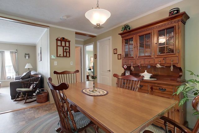 6 Mapleshade Drive, Nashua, NH 03062