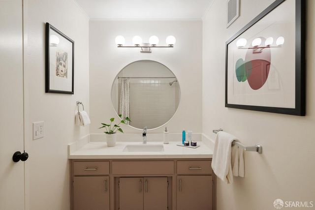 4096 17th Street 212, San Francisco, CA 94114