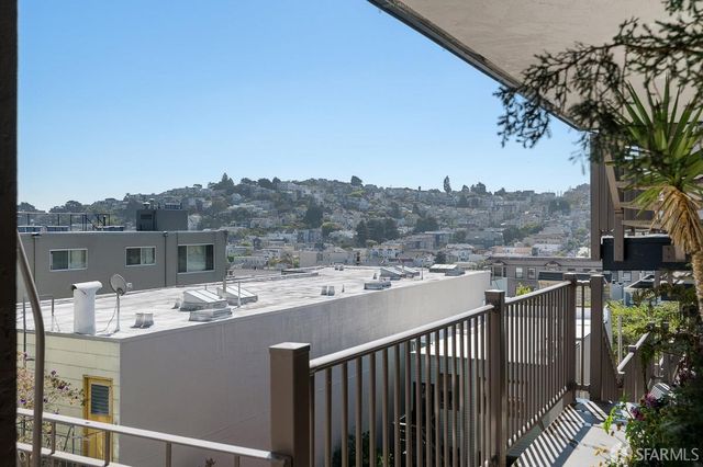 4096 17th Street 212, San Francisco, CA 94114