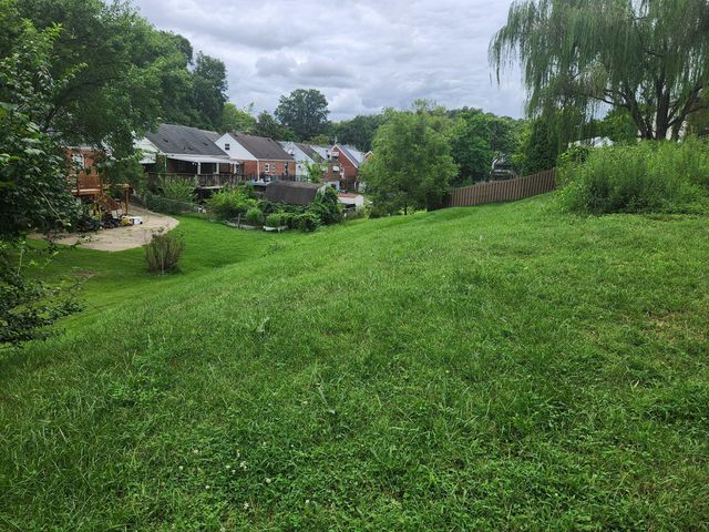 2220 New Linden Road, Newport, KY 41071