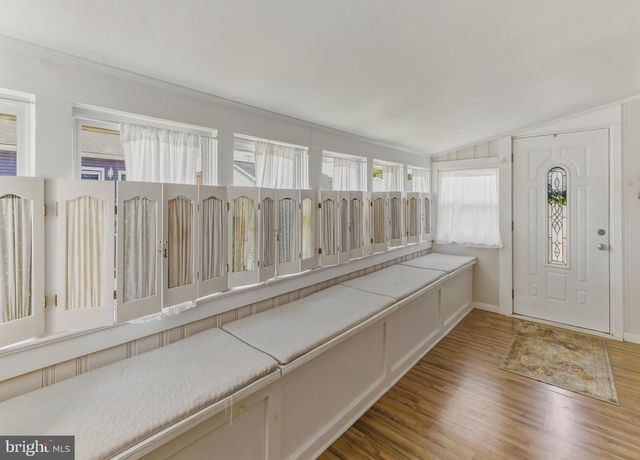 337 JACKSON AVE, Carneys Point, NJ 08069