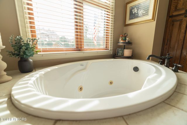 1511 Landmark Blvd Blvd, Sevierville, TN 37862