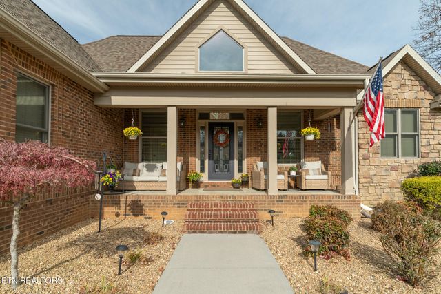 1511 Landmark Blvd Blvd, Sevierville, TN 37862