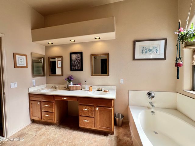 2437 N MALACHITE --, Mesa, AZ 85207