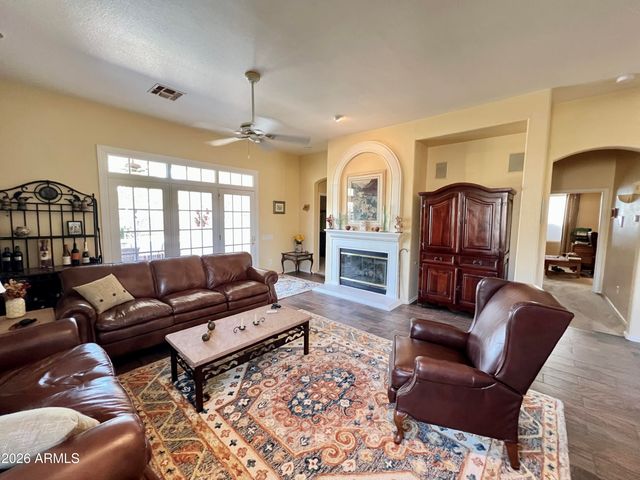 2437 N MALACHITE --, Mesa, AZ 85207