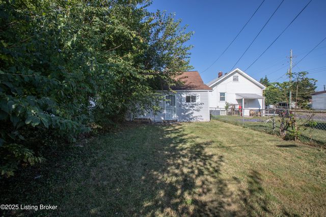 637 S 27th St, Louisville, KY 40211