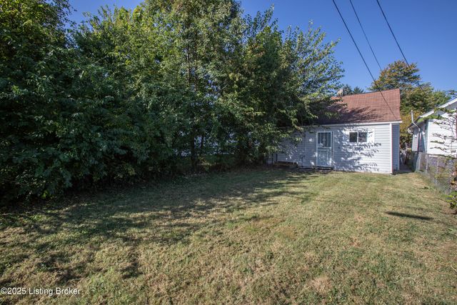 637 S 27th St, Louisville, KY 40211