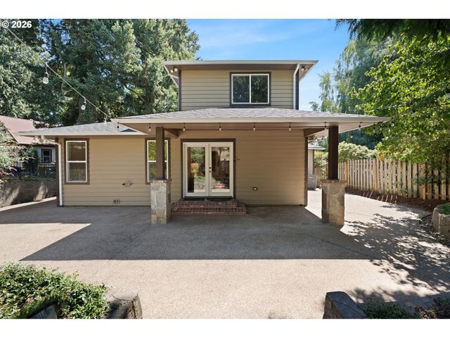 3805 Se LAKE Rd, Milwaukie, OR 97222