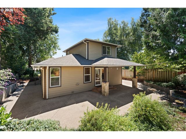 3805 Se LAKE Rd, Milwaukie, OR 97222