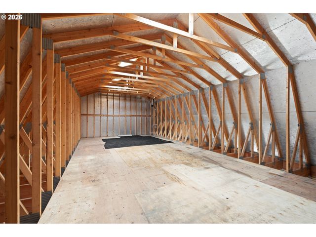 3805 Se LAKE Rd, Milwaukie, OR 97222