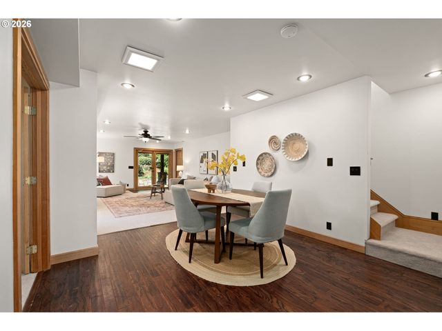 3805 Se LAKE Rd, Milwaukie, OR 97222