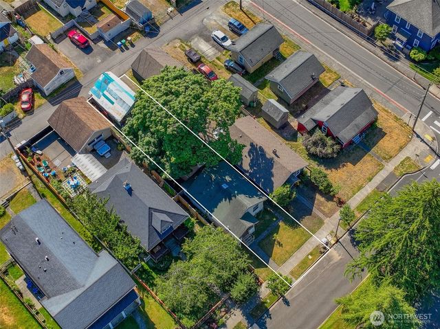 5209 N Winnifred Street, Ruston, WA 98407
