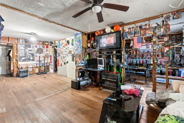 5209 N Winnifred Street, Ruston, WA 98407