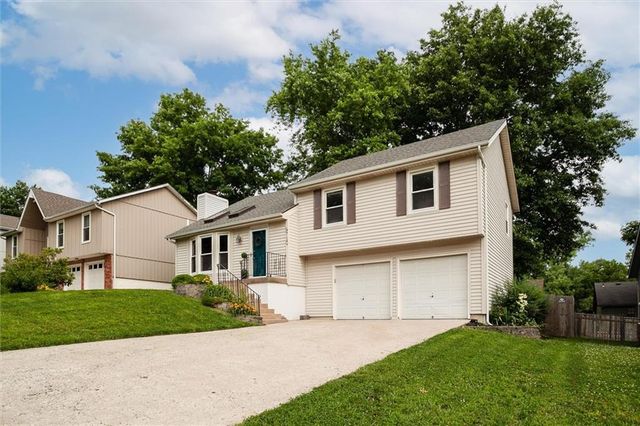 9710 W 49th Terrace, Merriam, KS 66203