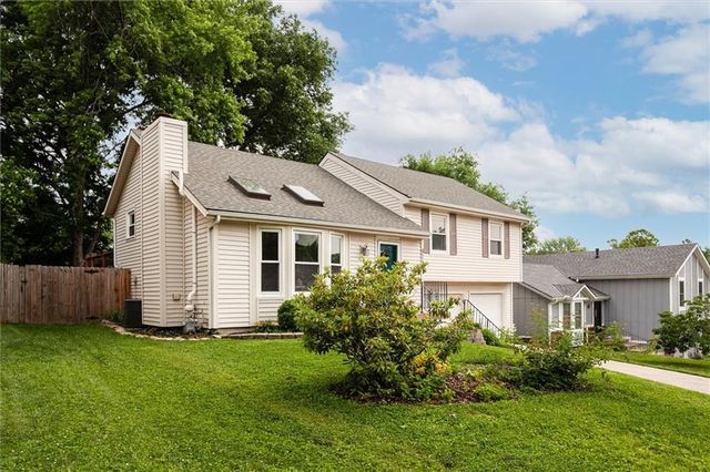 9710 W 49th Terrace, Merriam, KS 66203