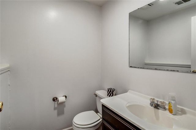 9710 W 49th Terrace, Merriam, KS 66203