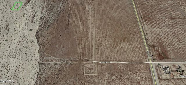 8400 E Avenue P10, Palmdale, CA 93591