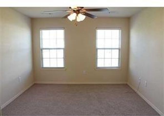935 Kensington Drive, Centerton, AR 72719