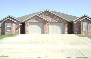 935 Kensington Drive, Centerton, AR 72719