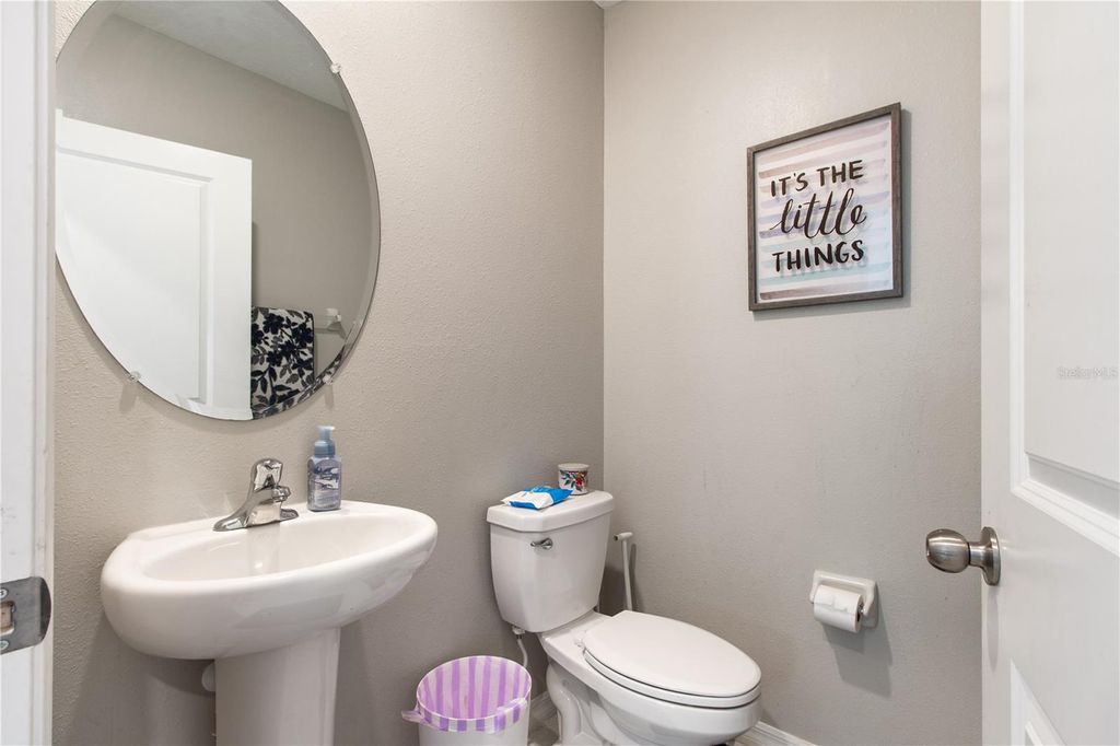 Image 14 of property listing at 15541 COLT CREEK PLACE, Sun City Center, FL 33573