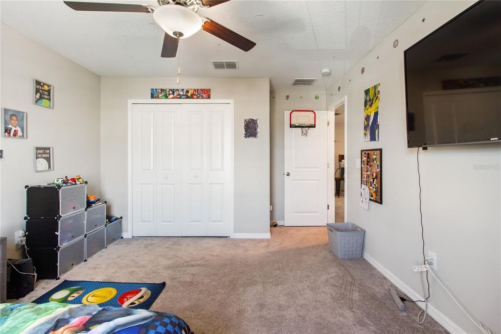 Image 23 of property listing at 15541 COLT CREEK PLACE, Sun City Center, FL 33573