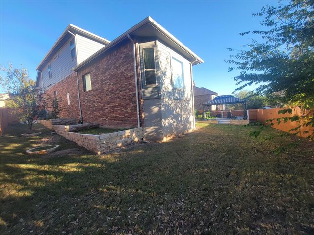 340 Cross Timbers DR, Georgetown, TX 78628