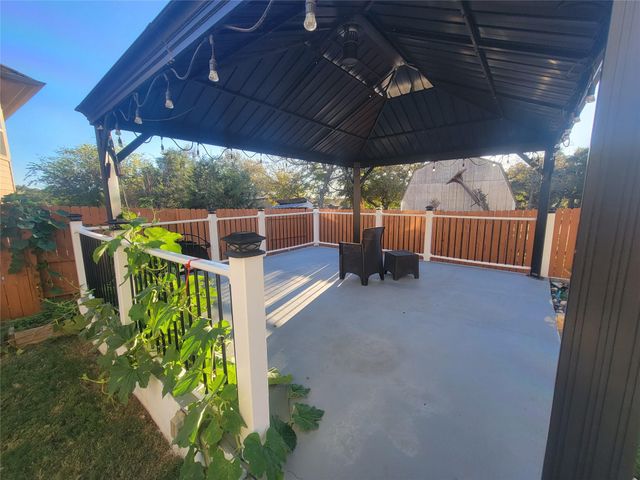 340 Cross Timbers DR, Georgetown, TX 78628