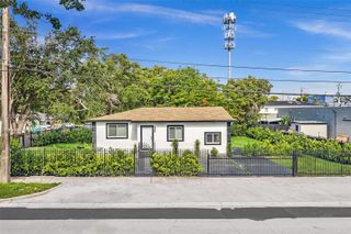 5850 NE 3rd Avenue 1, Miami, FL 33137