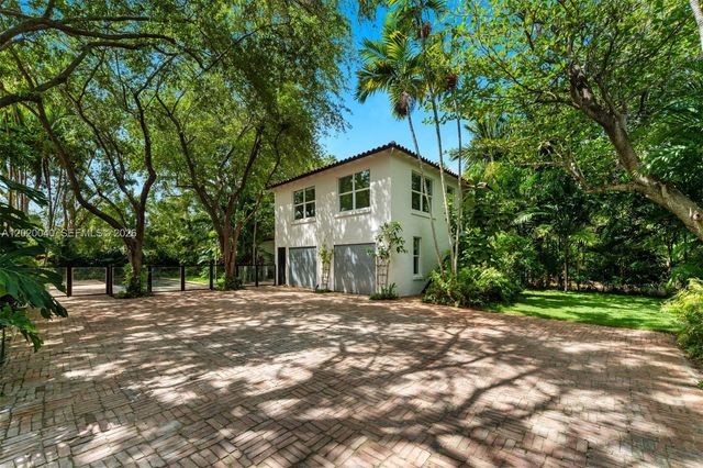 5812 Alton Road, Miami Beach, FL 33140