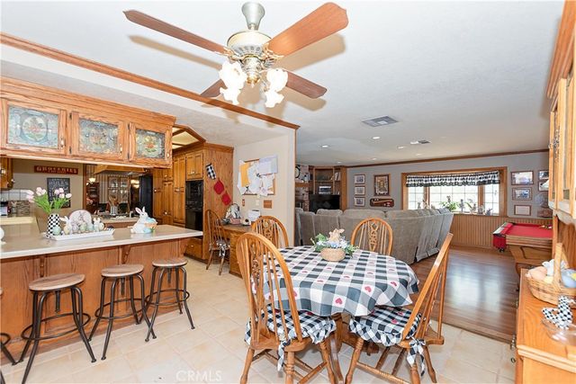 2212 W Avenue O8, Palmdale, CA 93551