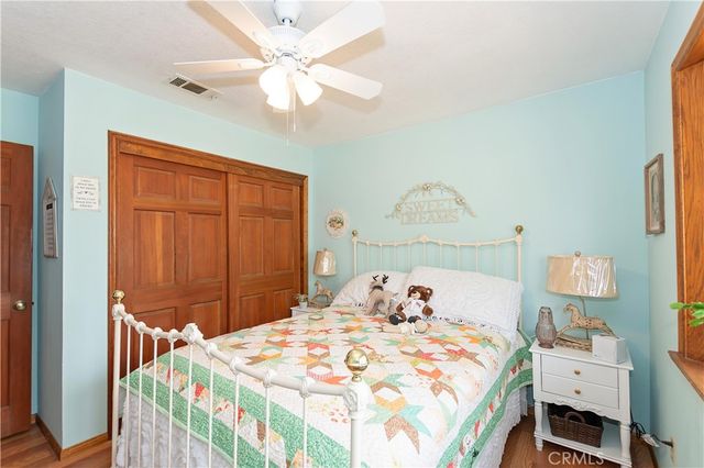 2212 W Avenue O8, Palmdale, CA 93551