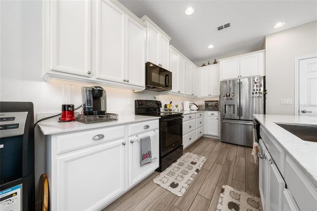 3002 BETHPAGE LOOP, Mount Dora, FL 32757