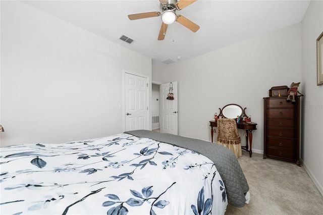 3002 BETHPAGE LOOP, Mount Dora, FL 32757