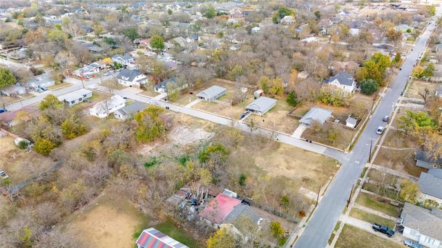 1908 Gibbons Street, Greenville, TX 75401