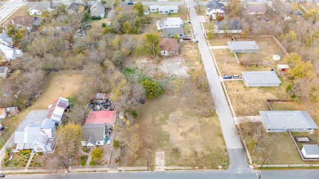 1908 Gibbons Street, Greenville, TX 75401