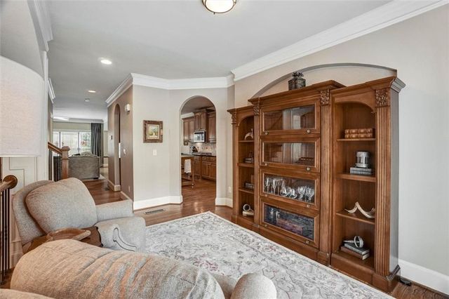 10755 Arlington Point, Johns Creek, GA 30022