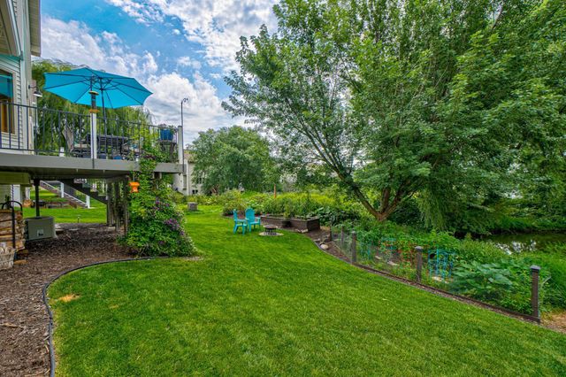 10685 Brookview Road, Woodbury, MN 55129